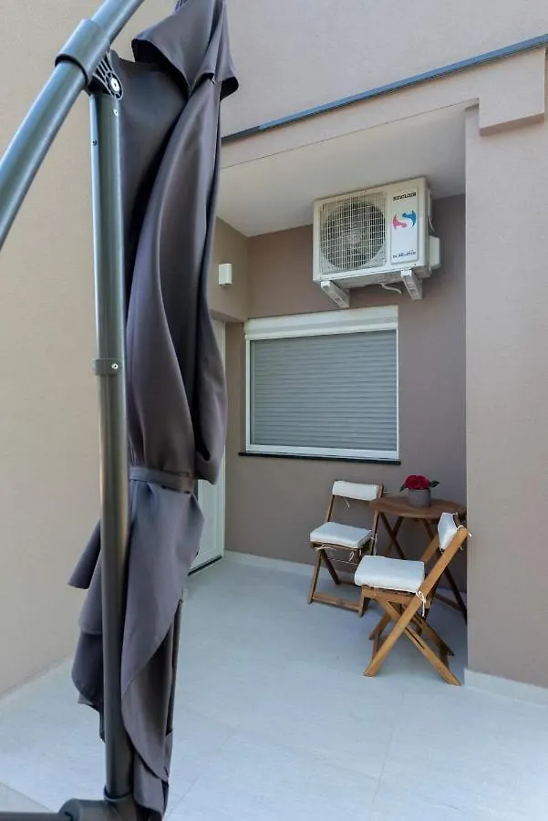 Apartment White Pearl Razanac Croatia